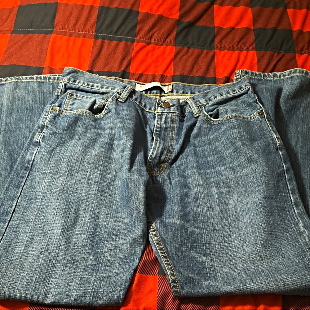 Levi's 505 Straight, Men's Medium Wash Cotton Denim Jeans Mid Rise 34x32